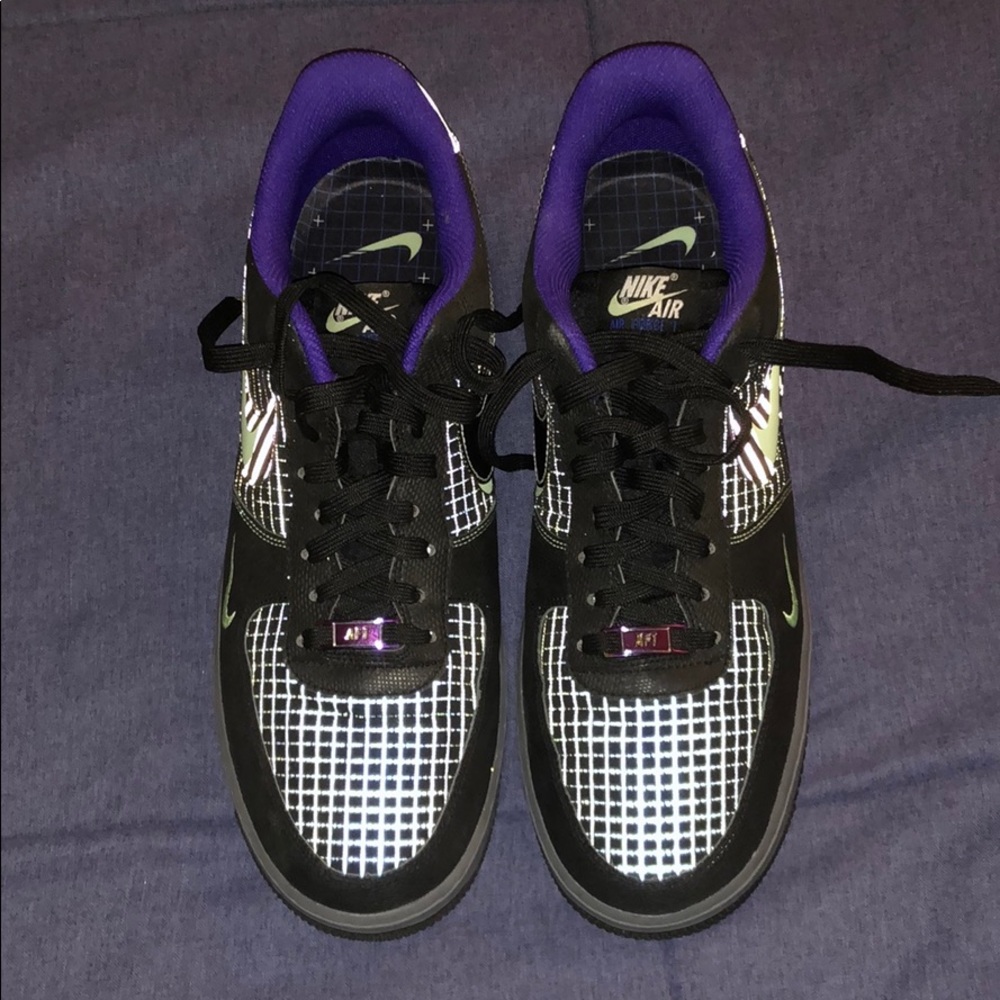 Nike Air Force 1 LV8